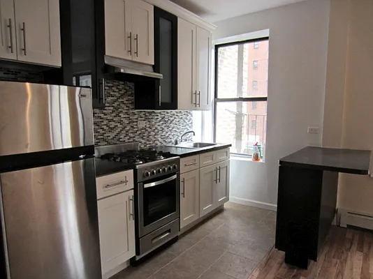 Rented by Bohemia Realty Group | media 30