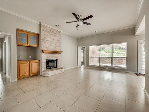 5th image of 5509 Greenview Ct