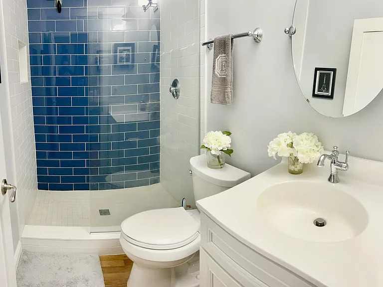 2nd Floor bathroom