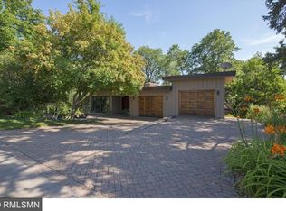 804 Kenwood Ln E, Maplewood, MN 55117