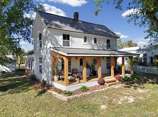 6933 Russell Rd, Hillsboro, MO 63050