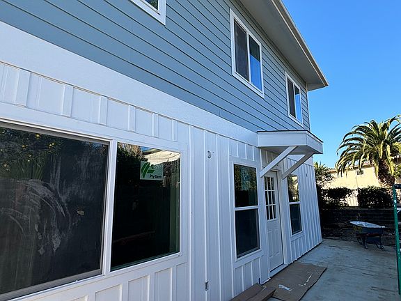 2nd image of 305 Hathway Ave