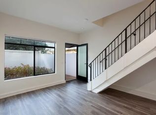 779 E Santa Clara St, Ventura, CA 93001