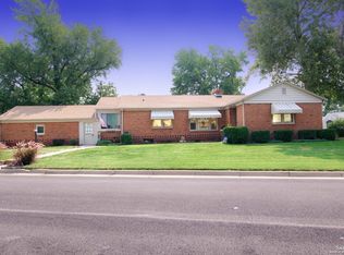 1013 N Court Pl, Salina, KS 67401