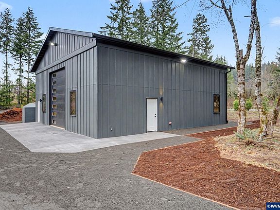 4th image of 19850 Winters Hill Rd