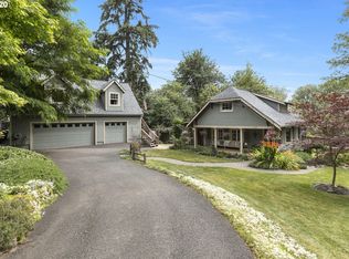 9038 SW 40th Ave UNIT A, Portland, OR 97219