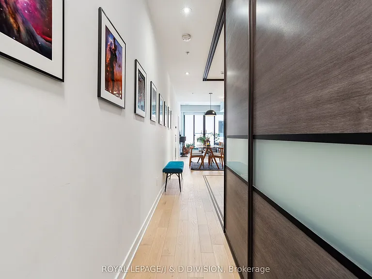8 Dovercourt Rd #207 — Photo 26