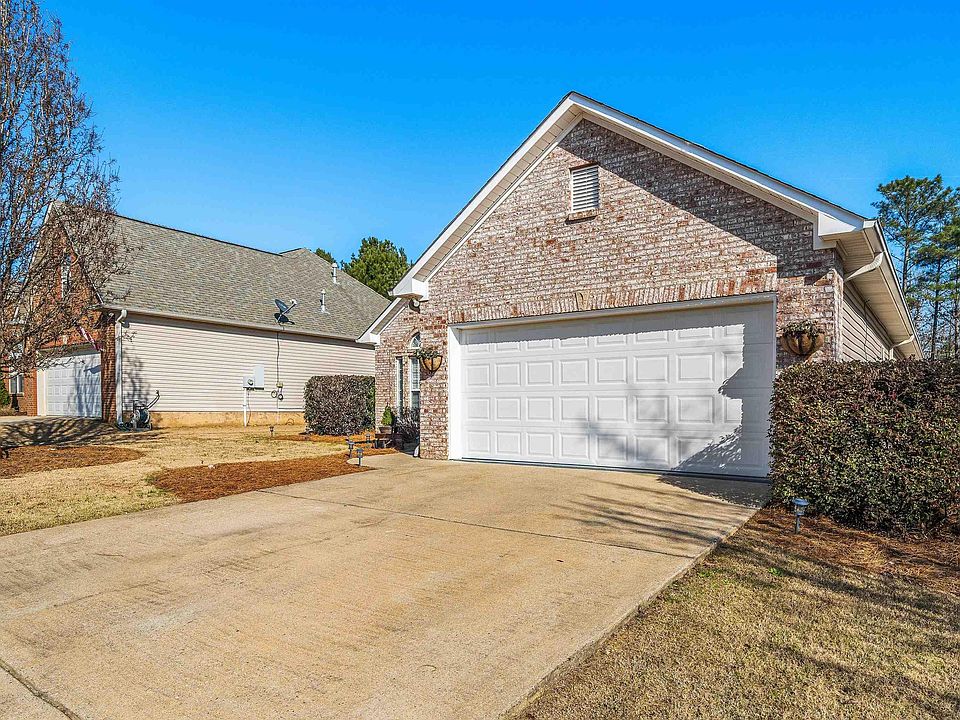 165 Oak Leaf Cir, Pell City, AL 35125 Zillow