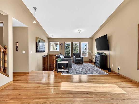 5th image of 5027 E Norris Rd NW