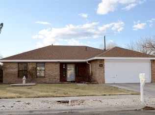 2902 Princeton Dr, Roswell, NM 88203