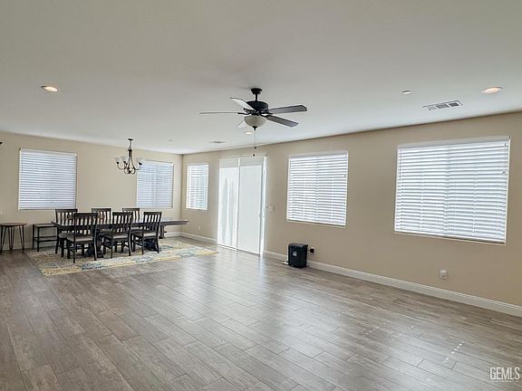 4th image of 10321 Monarch Dr