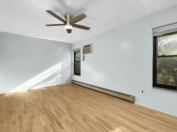 729 10th Street image 11 of 19