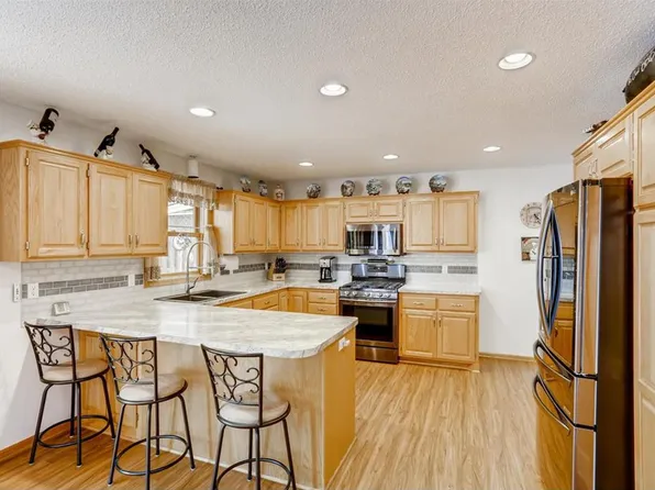 7970 Bluff Rd, Rockford, MN 55373