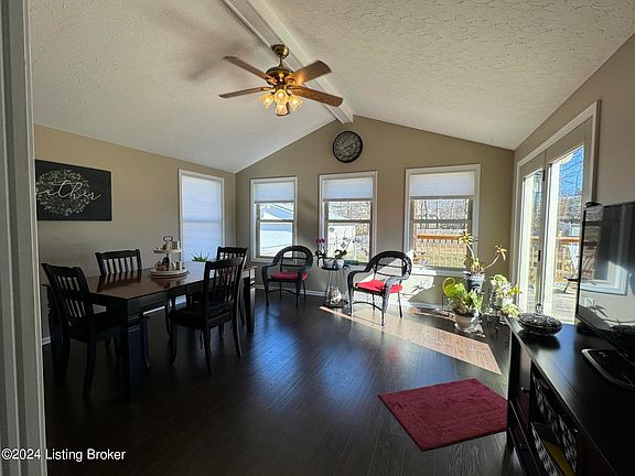 3rd image of 6409 Triplett Dr