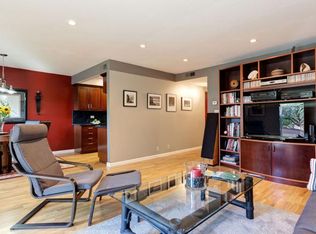 2515 Hilgard Ave APT 2, Berkeley, CA 94709