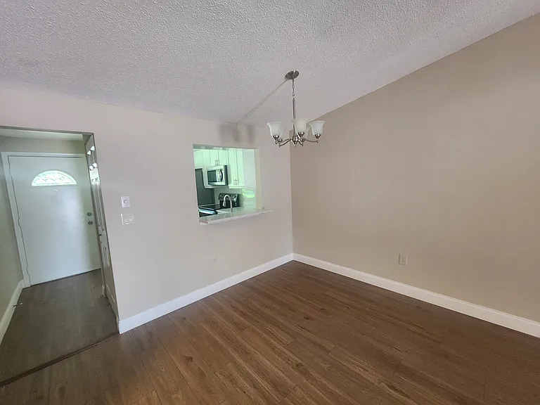 209 Corkwood Ln #209 — Photo 32
