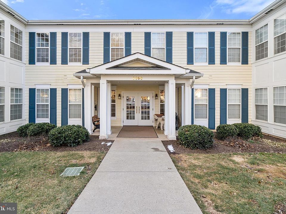 1st image of 6696 Club House Ln Unit 203