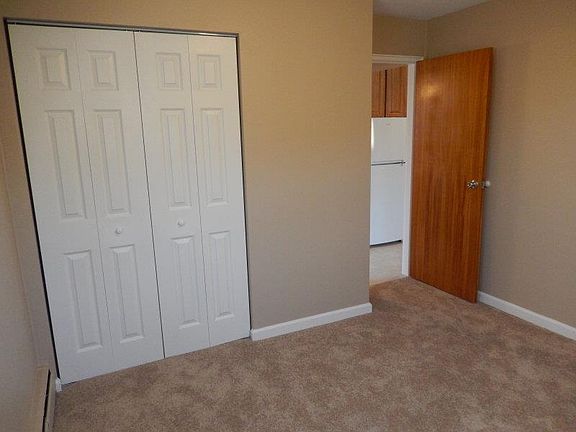 5th image of 3949 Janett Ave