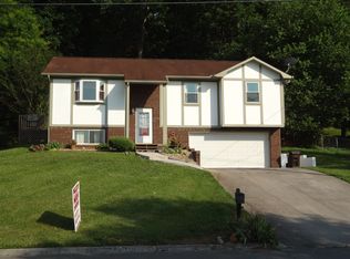 9532 Trails End Rd, Knoxville, TN 37931