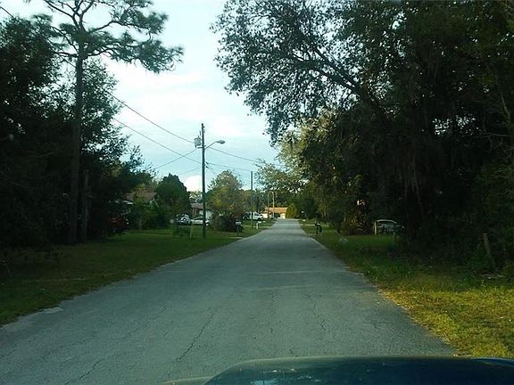5th image of 626 La Salle Ave
