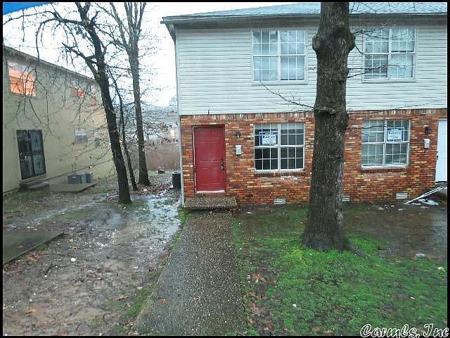 1st image of 1805 Sanford Dr APT 1