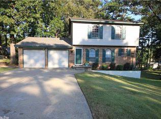 19 Karon Ct, Little Rock, AR 72205