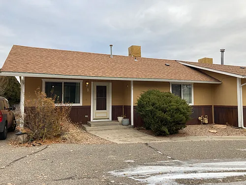 563 N Sparn Ct #B Photo 1