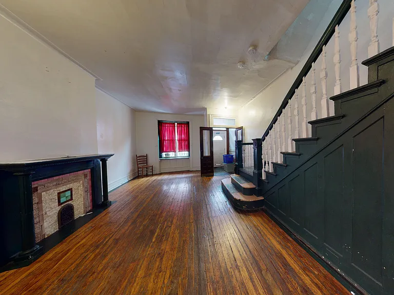 1848 Willington St — Photo 5