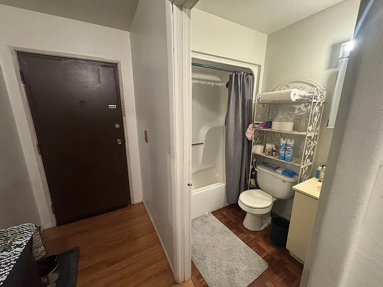 1301 Roselle St #2 — Photo 1