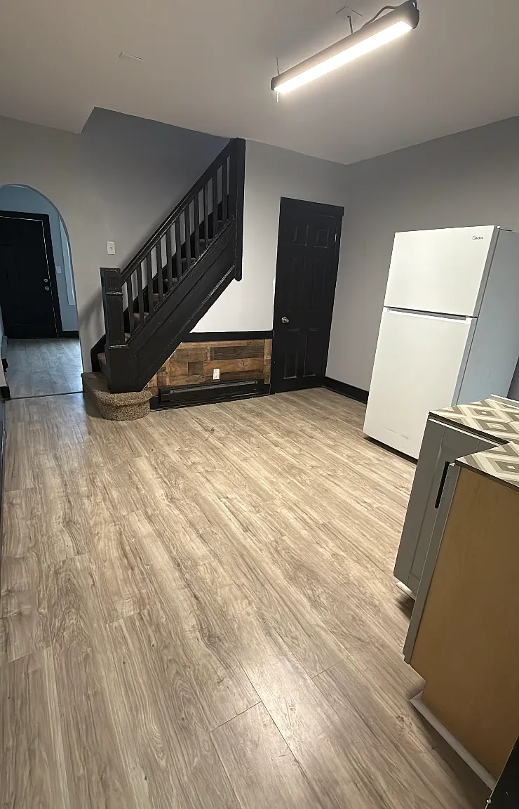2 bed, 840 sqft, $1,600 — Photo 4