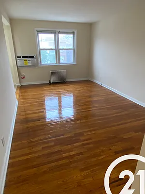 Rented by Century 21 Unique Realty | media 16