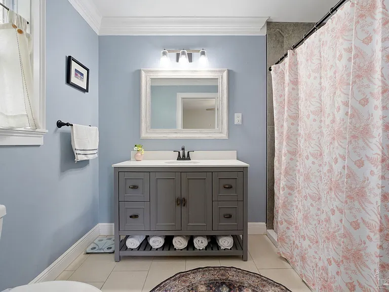 730 Nagel Dr — Photo 18
