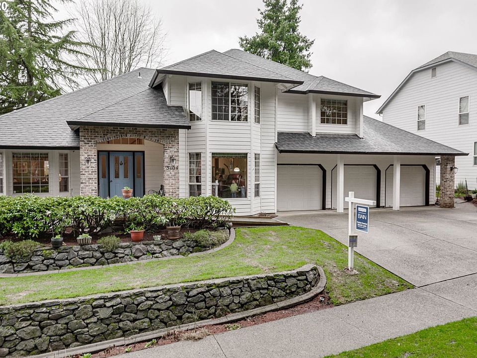 1st image of 3104 NE 94th Way