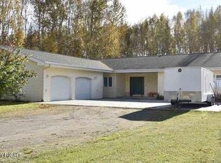 1351 Still Valley Rd, Fairbanks, AK 99705
