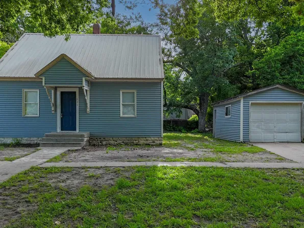 801 N C St, Arkansas City, KS 67005