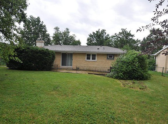 2nd image of 8538 Walnut Ave