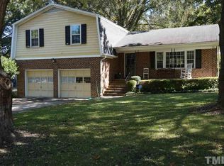 5404 Knollwood Rd, Raleigh, NC 27609