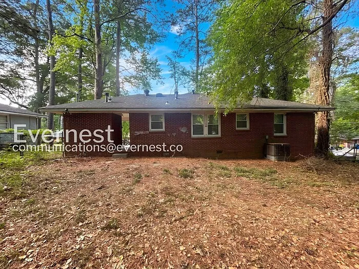 386 Lindsey Dr SE — Photo 15