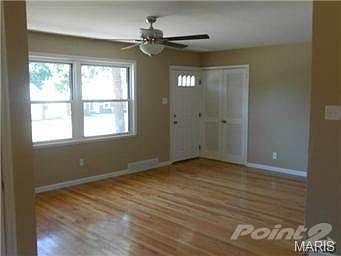 3rd image of 4037 Koeln Ave