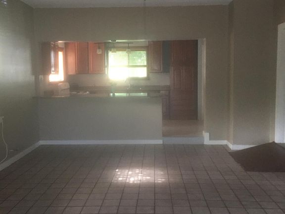 5th image of 2226 W Wildwood Dr #B