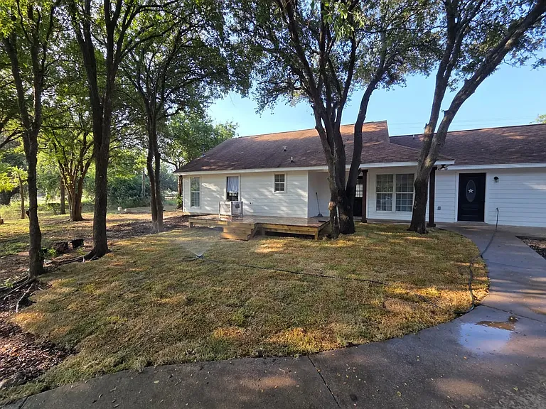 4848 FM 2484 — Photo 4