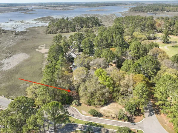 87 Tuscarora Avenue, Beaufort, SC 29907