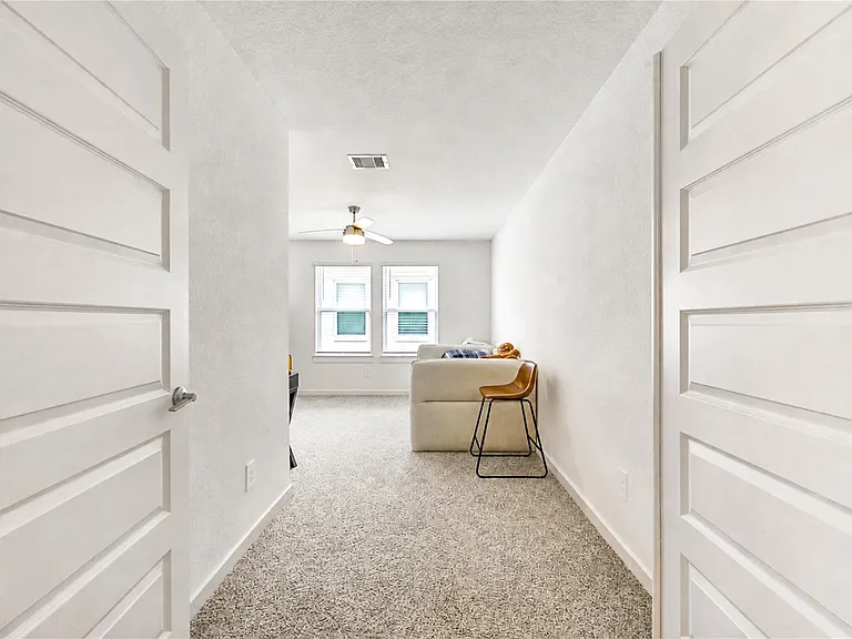 3238 Derry Hill Dr — Photo 20