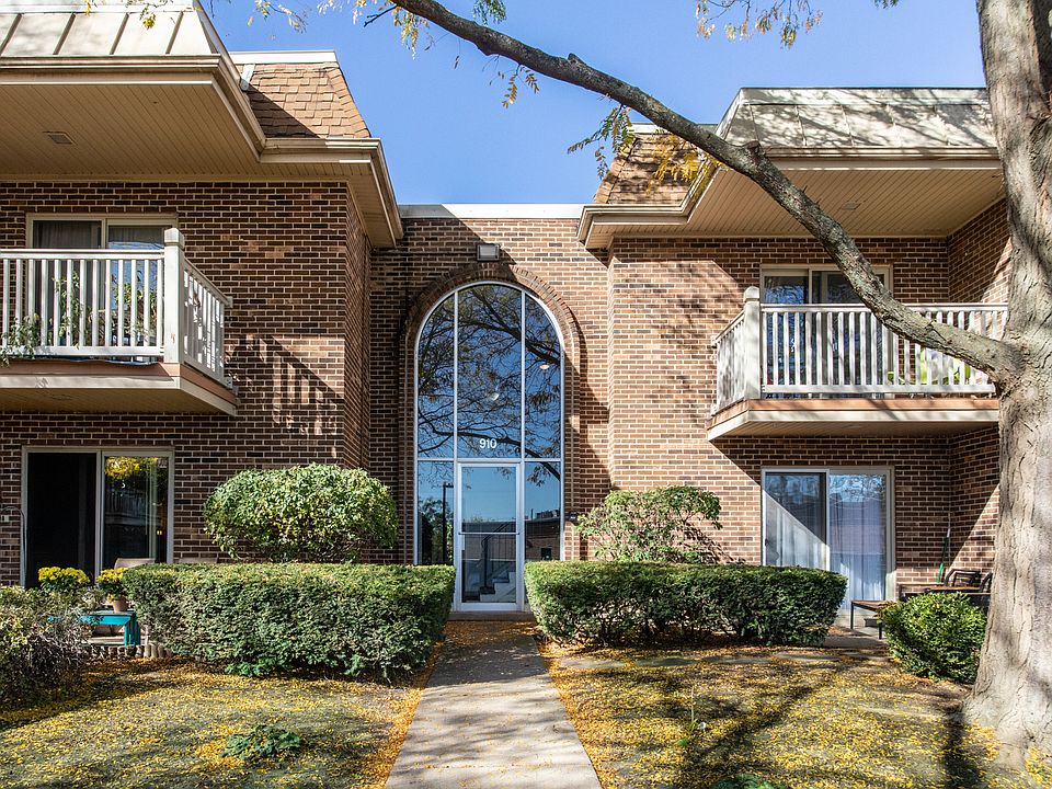 1st image of 910 W Alleghany Dr APT 2C