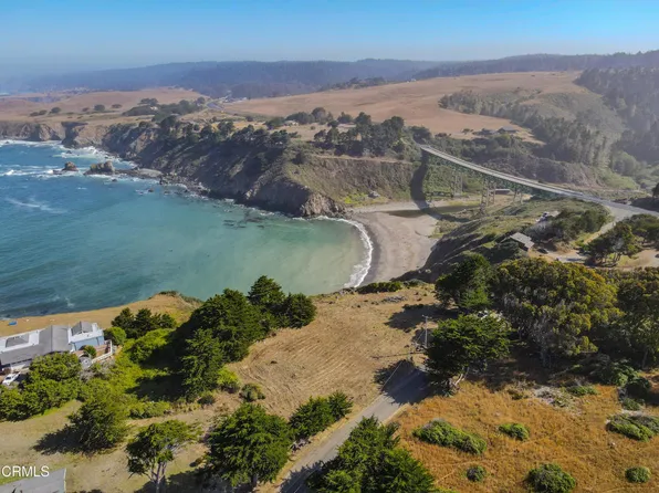 34100 Pacific Reefs Rd, Albion, CA 95410