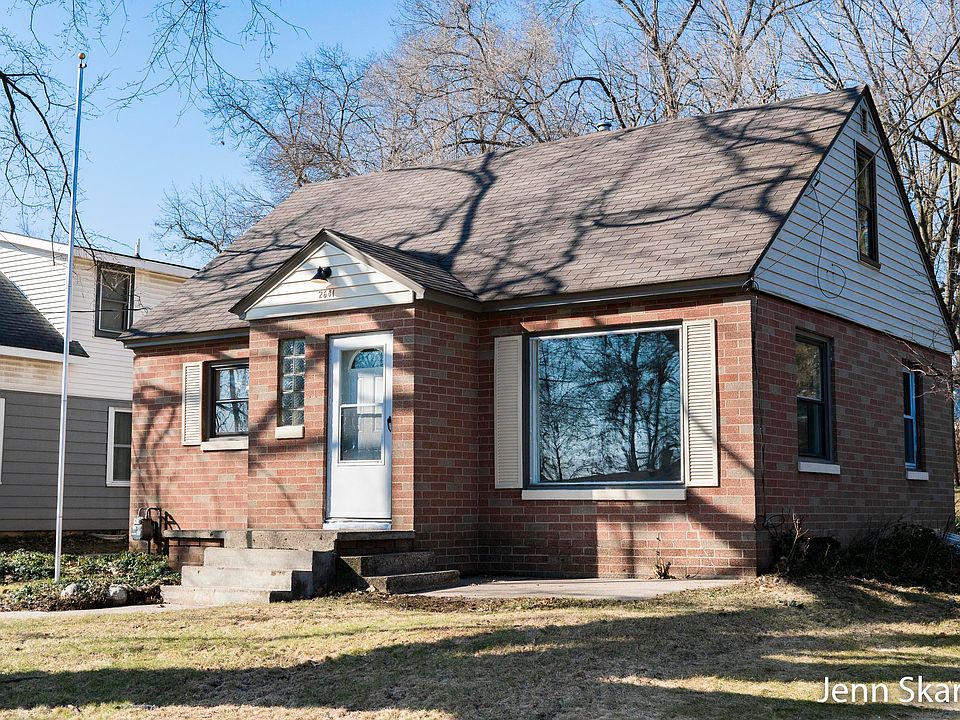 1st image of 2641 Charlesgate Ave SW