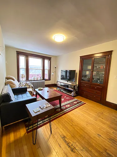 9 Fairfield St #1L Photo 1