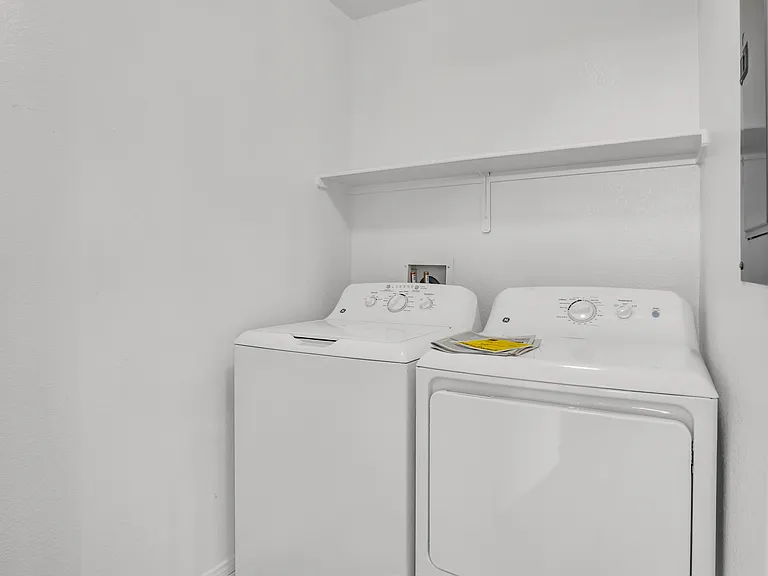 3520 Glorious Iris Pl #1 — Photo 11