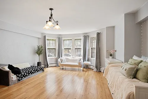 250 Beacon St #1B Photo 1