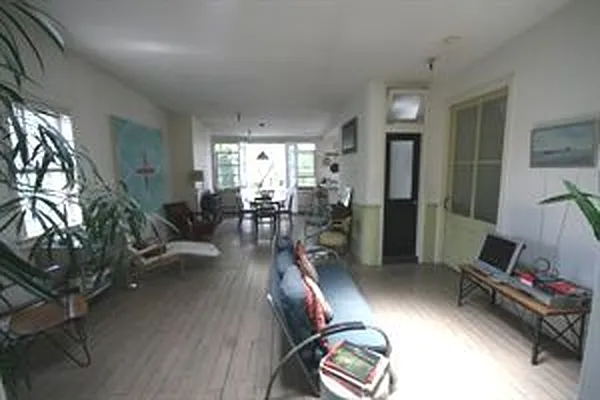 Rented by Douglas Elliman | media 7